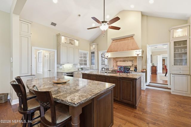 13200 MANDARIN Road, Jacksonville, FL 32223