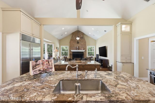 13200 MANDARIN Road, Jacksonville, FL 32223