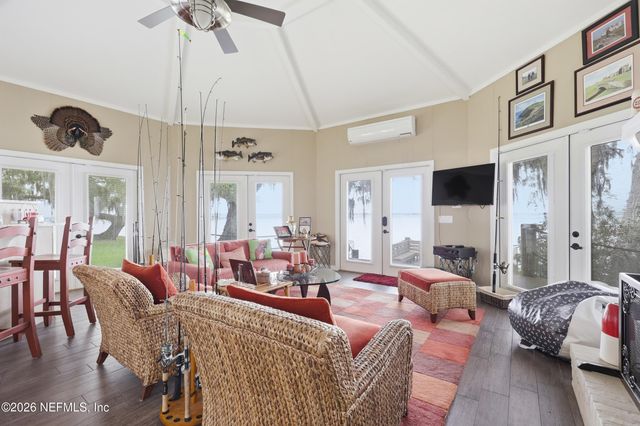 13200 MANDARIN Road, Jacksonville, FL 32223