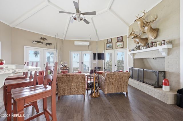 13200 MANDARIN Road, Jacksonville, FL 32223