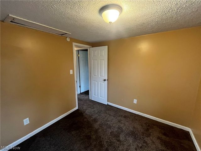 1270 Welsh Avenue, Akron, OH 44314