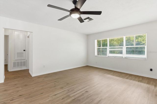 9490 N ELLIOT WAY, Citrus Springs, FL 34434