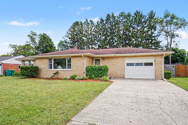 1328 Applecroft Avenue, Portage City, MI 49002