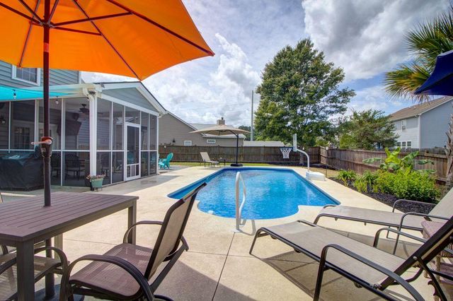 7344 Kestrel Trail, Hanahan, SC 29410