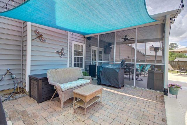 7344 Kestrel Trail, Hanahan, SC 29410