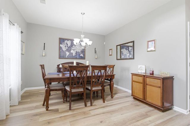 7344 Kestrel Trail, Hanahan, SC 29410