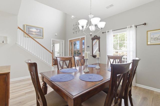 7344 Kestrel Trail, Hanahan, SC 29410