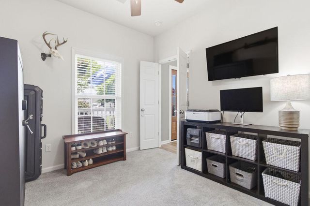 7344 Kestrel Trail, Hanahan, SC 29410