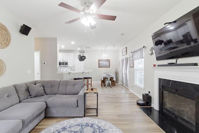 7344 Kestrel Trail, Hanahan, SC 29410