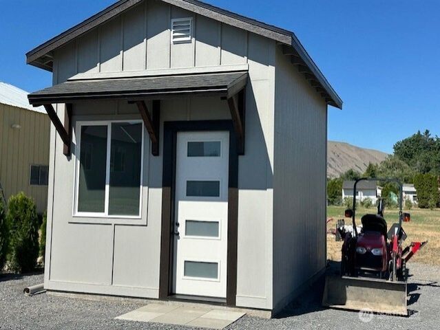 2605 Rock Island Road, East Wenatchee, WA 98802