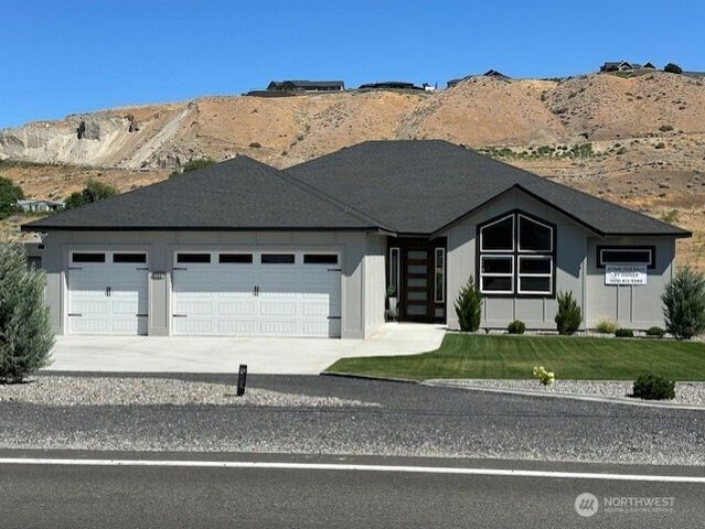 2605 Rock Island Road, East Wenatchee, WA 98802