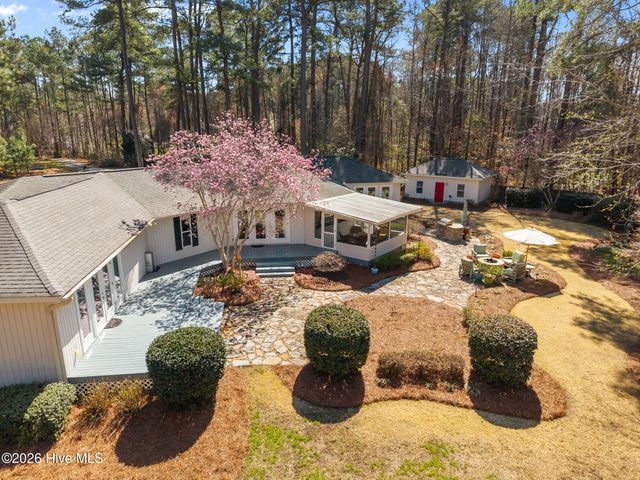 1946 Wexford Lane, Greenville, NC 27858