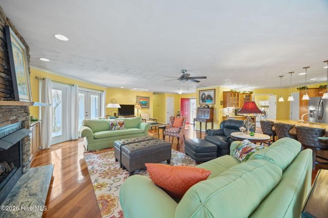 1946 Wexford Lane, Greenville, NC 27858