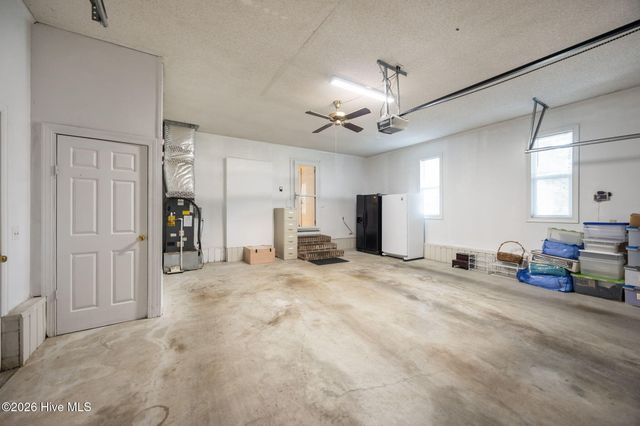 1946 Wexford Lane, Greenville, NC 27858