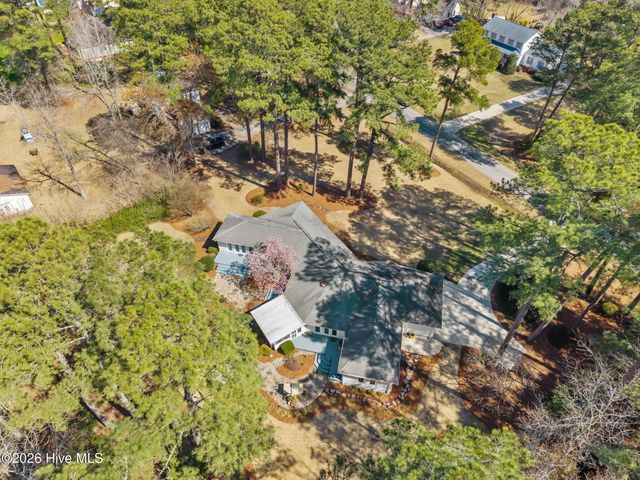 1946 Wexford Lane, Greenville, NC 27858