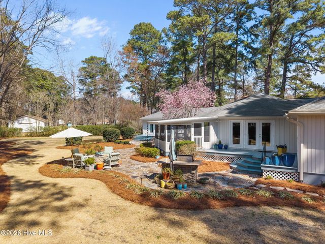 1946 Wexford Lane, Greenville, NC 27858