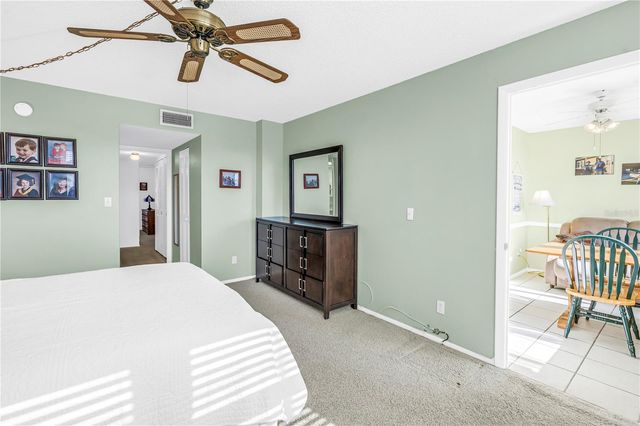 4715 BAY STREET NE 320, St Petersburg, FL 33703