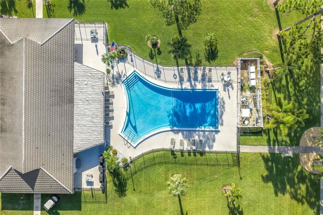 4715 BAY STREET NE 320, St Petersburg, FL 33703