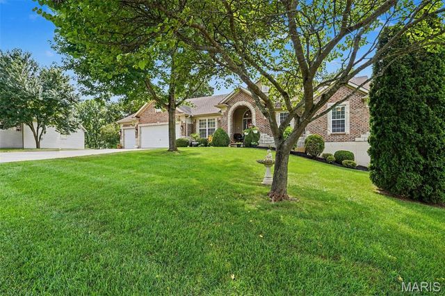 6337 White Clover Drive, Cedar Hill, MO 63016