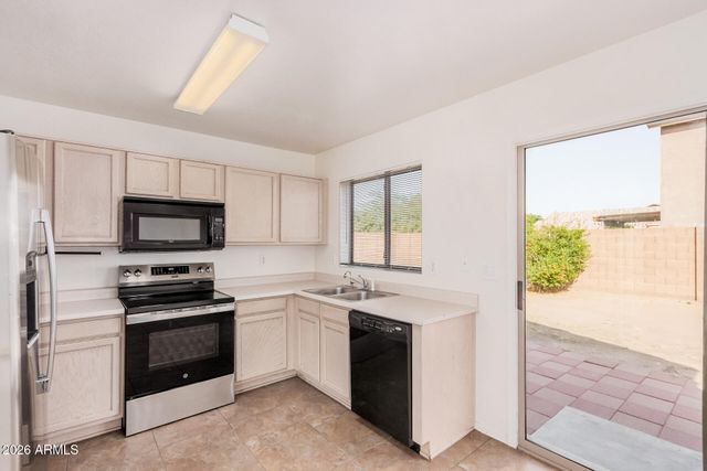 6318 W CHICKASAW Street, Phoenix, AZ 85043