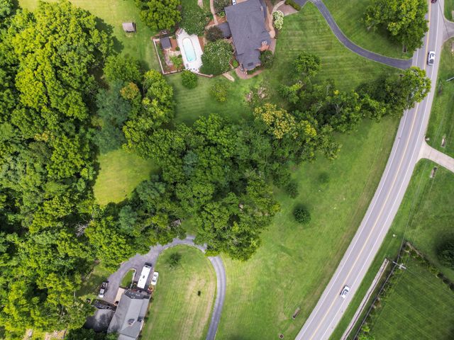 6020 Murray Ln, Brentwood, TN 37027