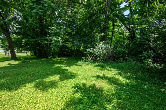 6020 Murray Ln, Brentwood, TN 37027