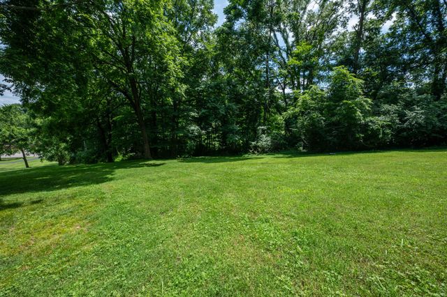 6020 Murray Ln, Brentwood, TN 37027