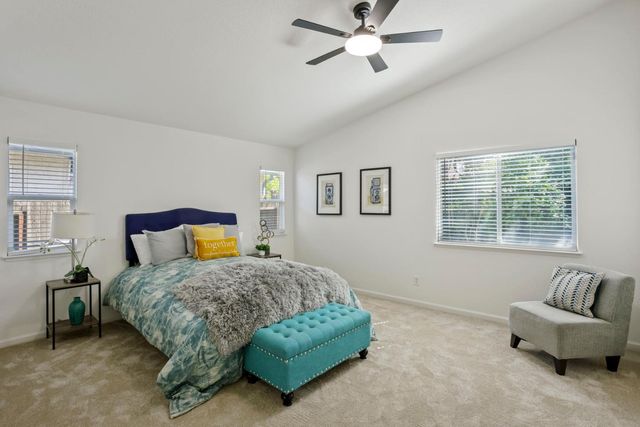 250 Dyer Ave, Manteca, CA 95336