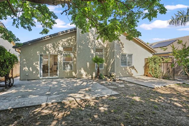250 Dyer Ave, Manteca, CA 95336