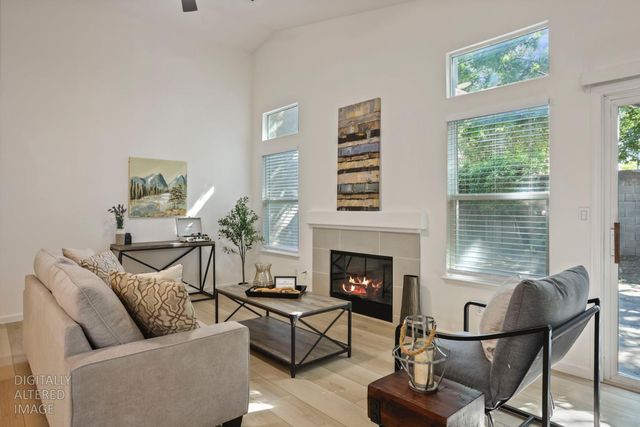 250 Dyer Ave, Manteca, CA 95336