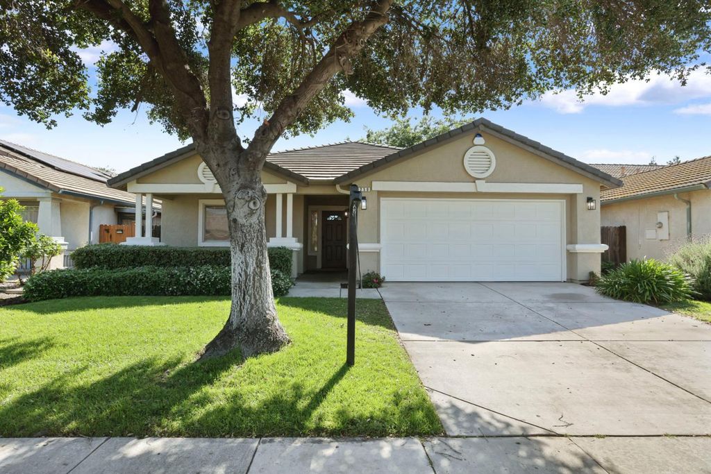 250 Dyer Ave, Manteca, CA 95336