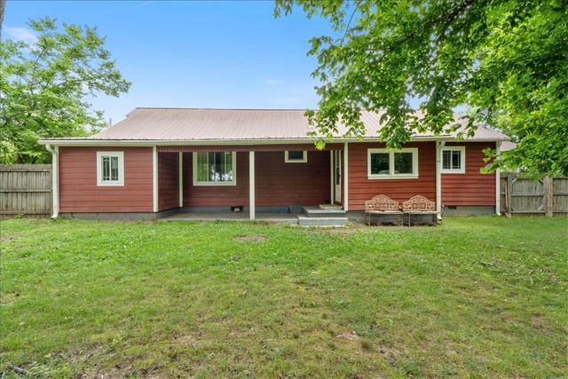 308 Adams Street, Lincoln, AR 72744