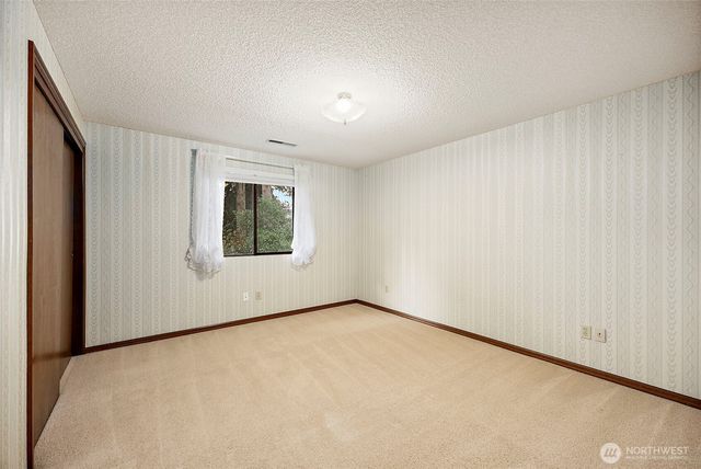 8720 52nd Street Ct W, University Place, WA 98467