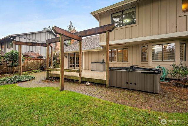 8720 52nd Street Ct W, University Place, WA 98467