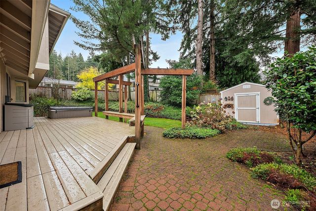 8720 52nd Street Ct W, University Place, WA 98467