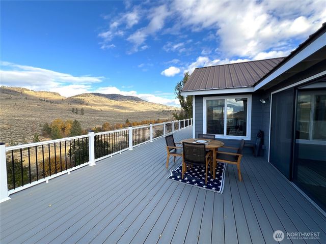 464 Highway 20, Tonasket, WA 98855