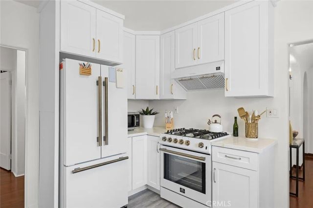 2310 Magnolia Avenue, Long Beach, CA 90806