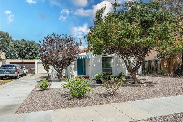 2310 Magnolia Avenue, Long Beach, CA 90806