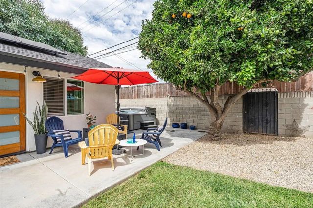 2310 Magnolia Avenue, Long Beach, CA 90806