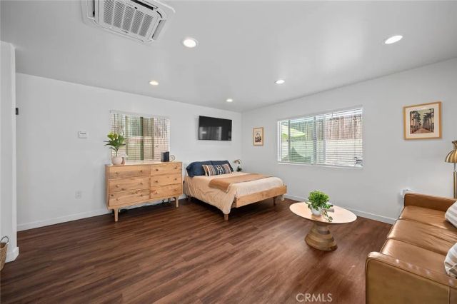 2310 Magnolia Avenue, Long Beach, CA 90806