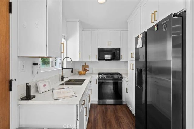 2310 Magnolia Avenue, Long Beach, CA 90806