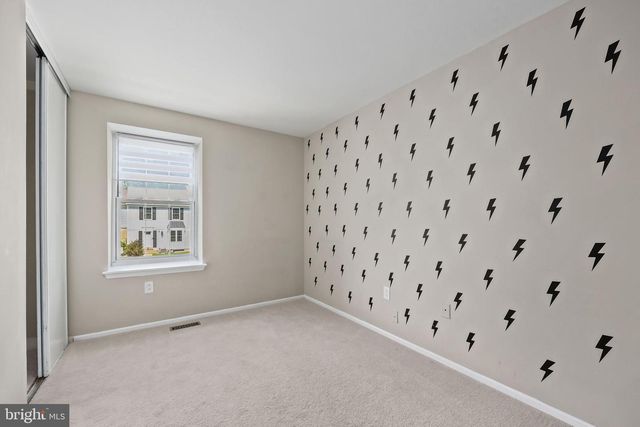 3163 HARVARD ST, Woodbridge, VA 22192