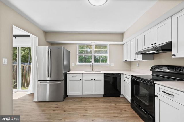 3163 HARVARD ST, Woodbridge, VA 22192