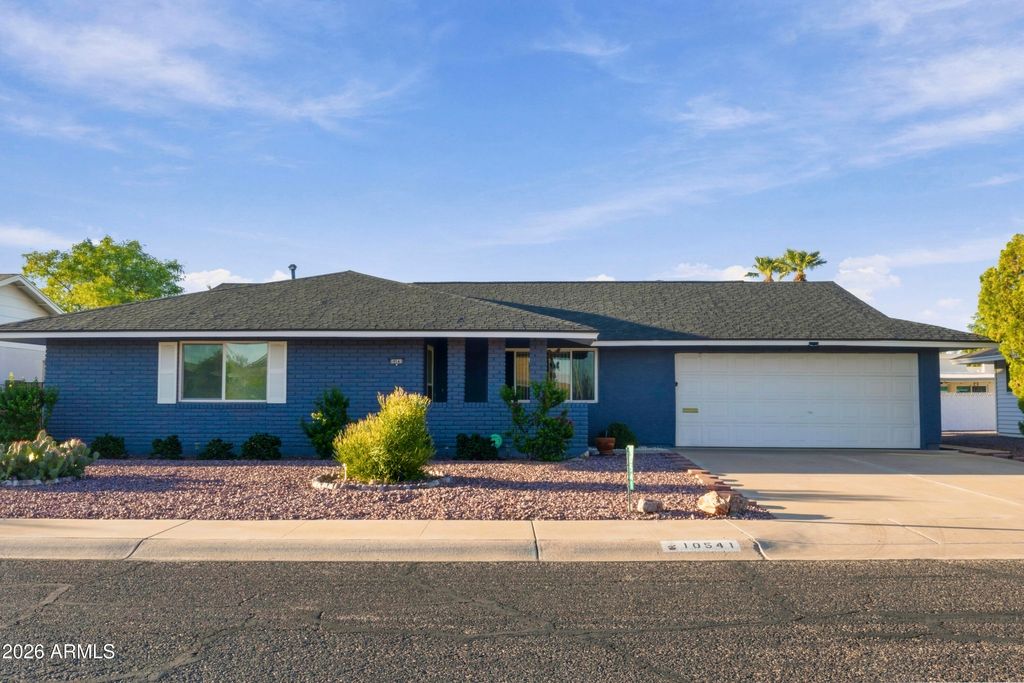 10541 W CHERYL Drive, Sun City, AZ 85351
