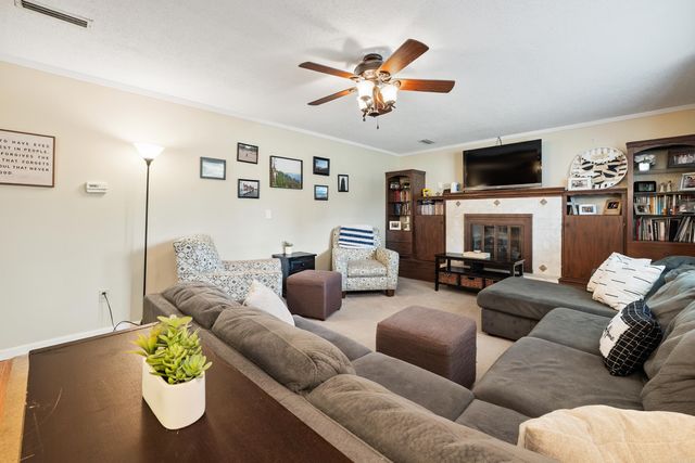 903 Oakwood Drive, Benton, AR 72015