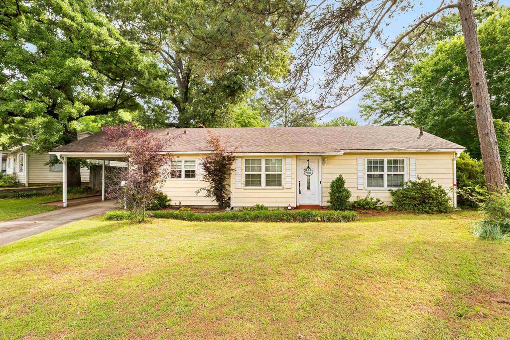 903 Oakwood Drive, Benton, AR 72015