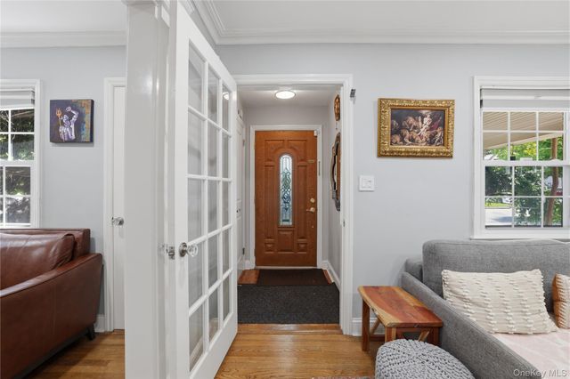 1533 Lowell Avenue, New Hyde Park, NY 11040