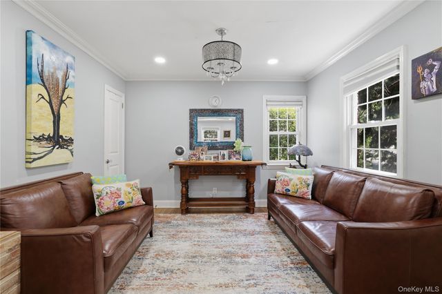 1533 Lowell Avenue, New Hyde Park, NY 11040