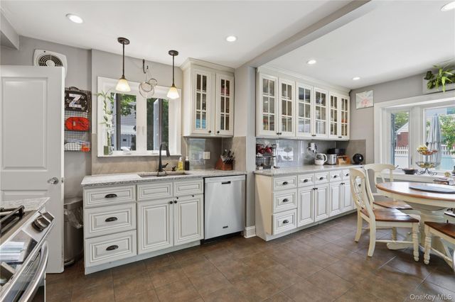 1533 Lowell Avenue, New Hyde Park, NY 11040