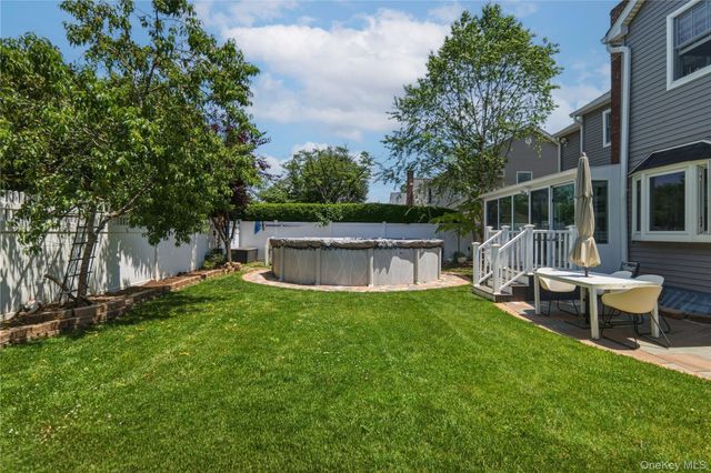1533 Lowell Avenue, New Hyde Park, NY 11040